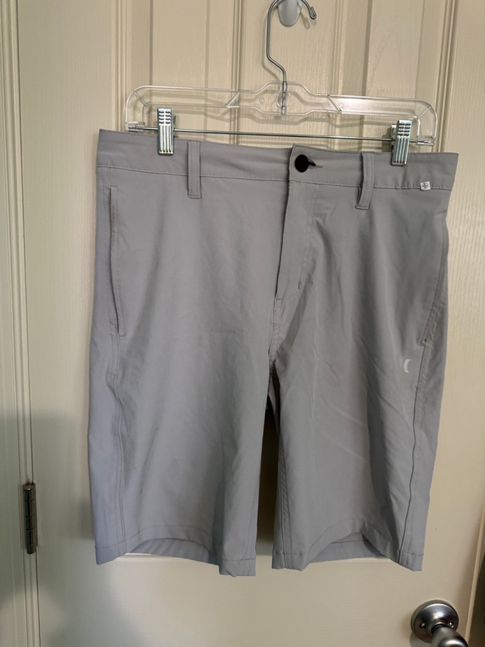 Hurley Men’s Light Gray Flat Front Shorts